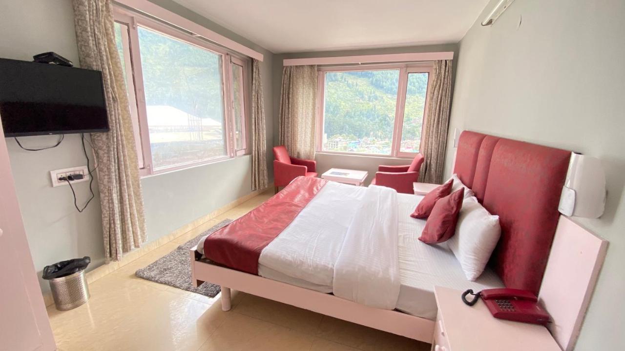 Hotel Meadows View, Near Mall Road Manali Dış mekan fotoğraf